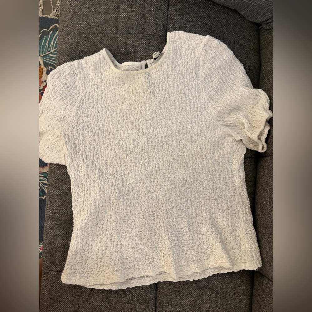 RW&co. white textured women’s top (XL) - perfect for the office!